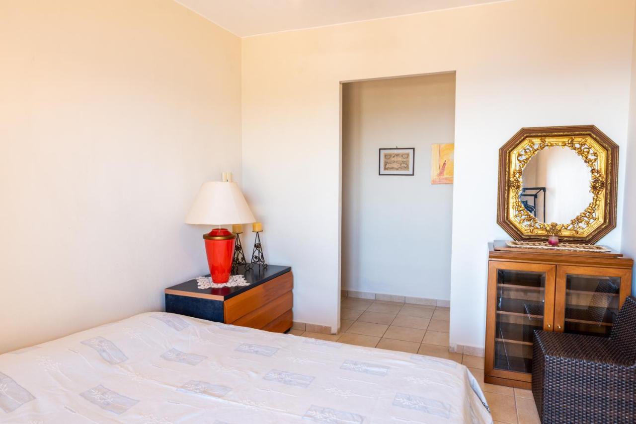 Athina Stunning Elounda View Apartment Екстер'єр фото
