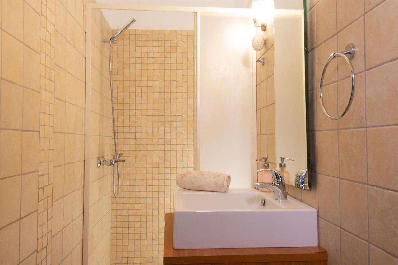 Athina Stunning Elounda View Apartment Екстер'єр фото