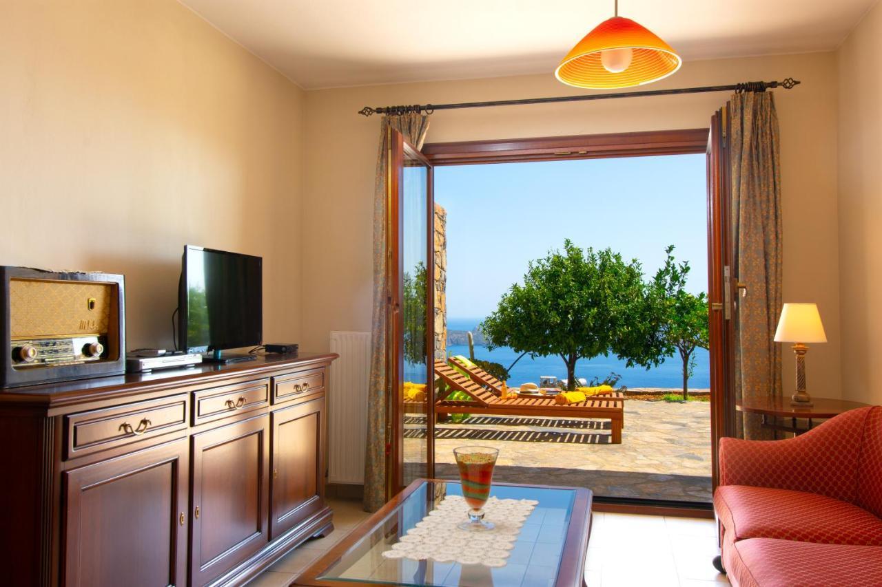 Athina Stunning Elounda View Apartment Екстер'єр фото
